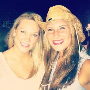 Meet your Posher, Erica